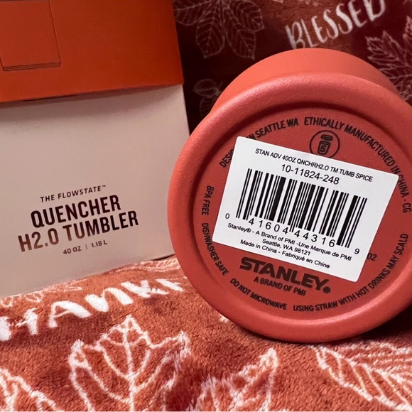 Pumpkin Spice Stanley Quencher 40 oz. Perfect for fall!! 🎃 🎃 - Picture 10 of 10